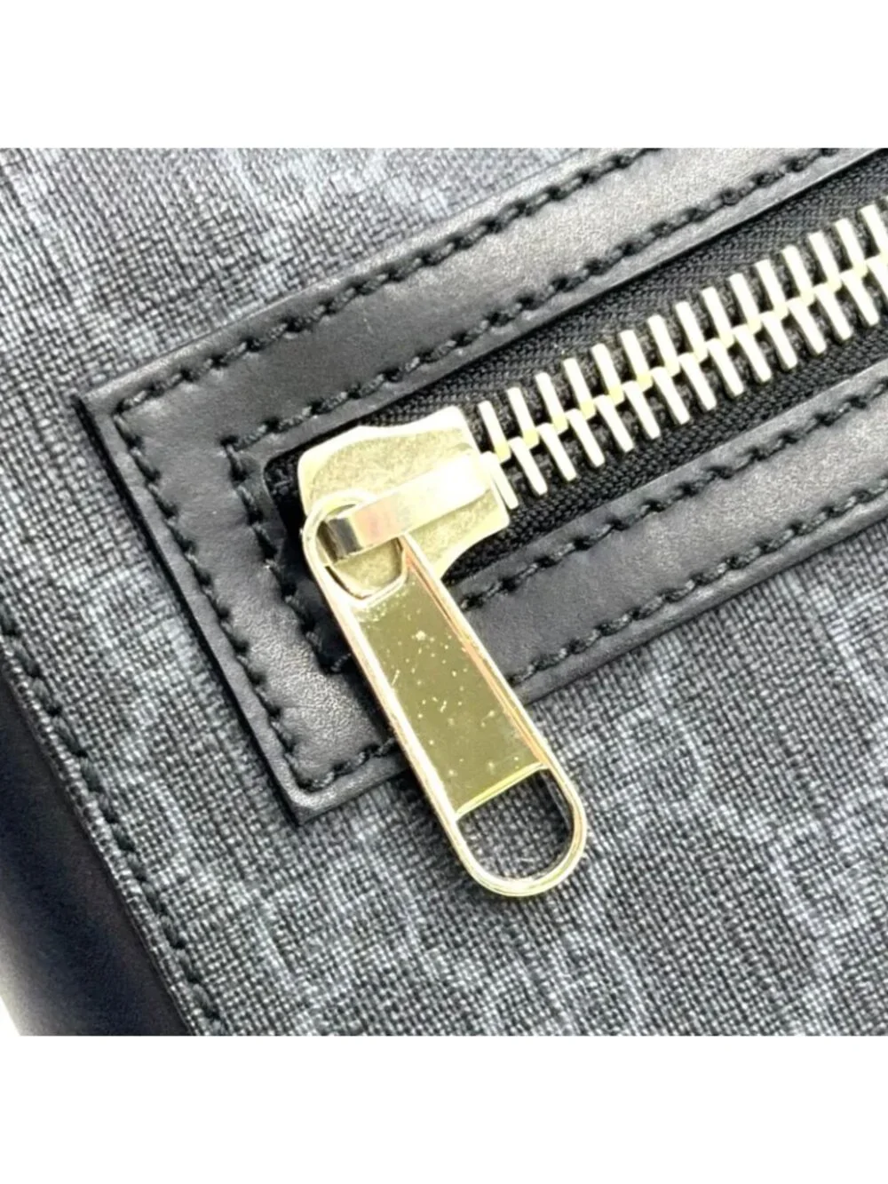 Gucci GG Supreme Small Messenger Bag Leather Navy Black Red Silver